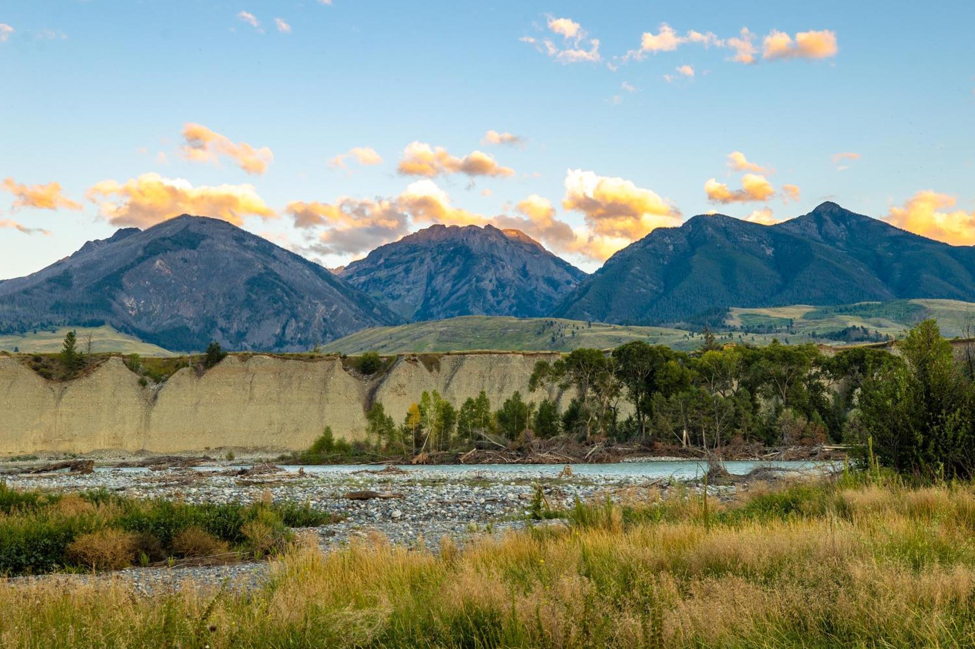 Under Canvas North Yellowstone - Paradise Valley Livingston Exterior foto